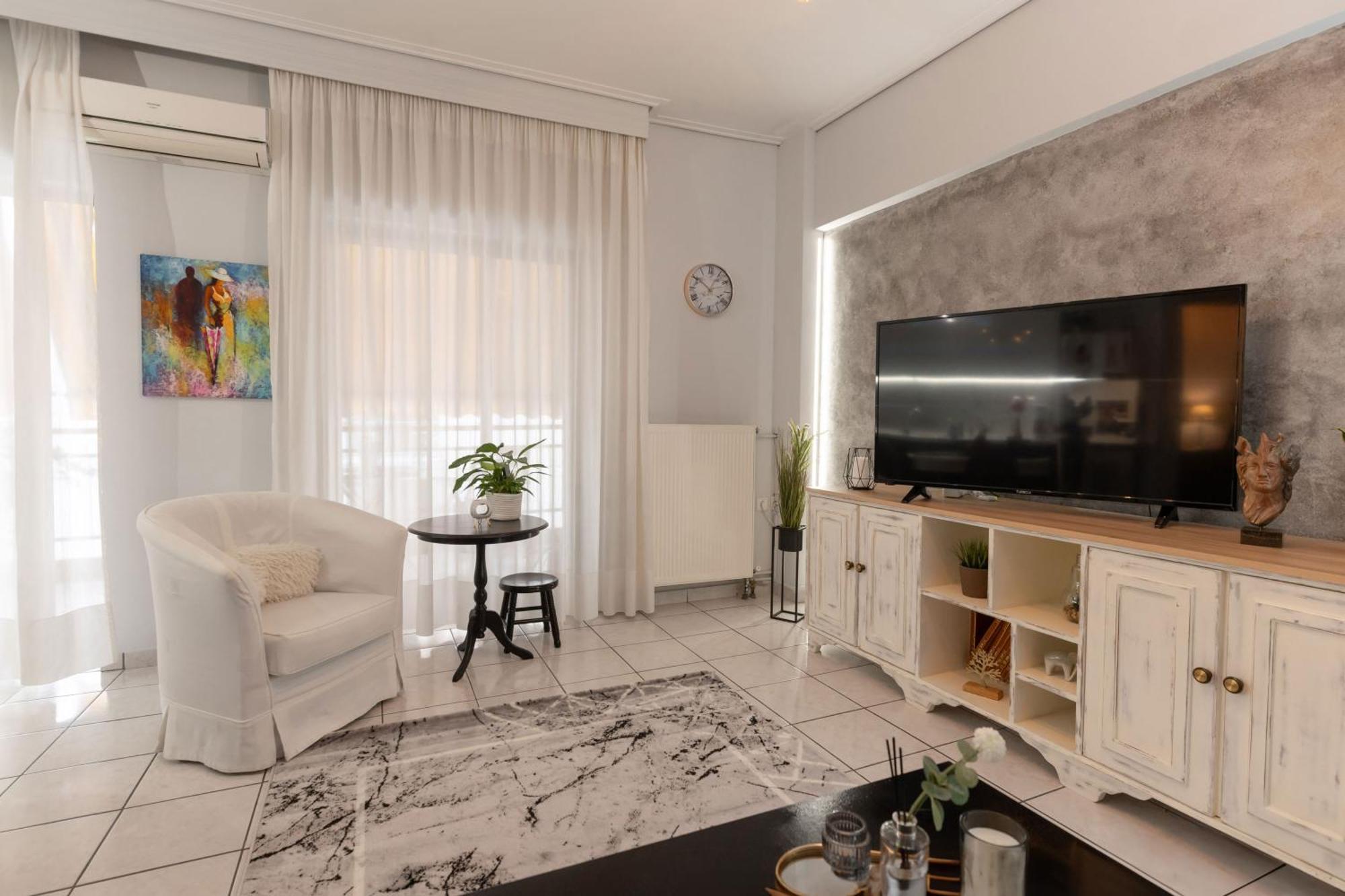 לריסה Unique Central Apartment מראה חיצוני תמונה