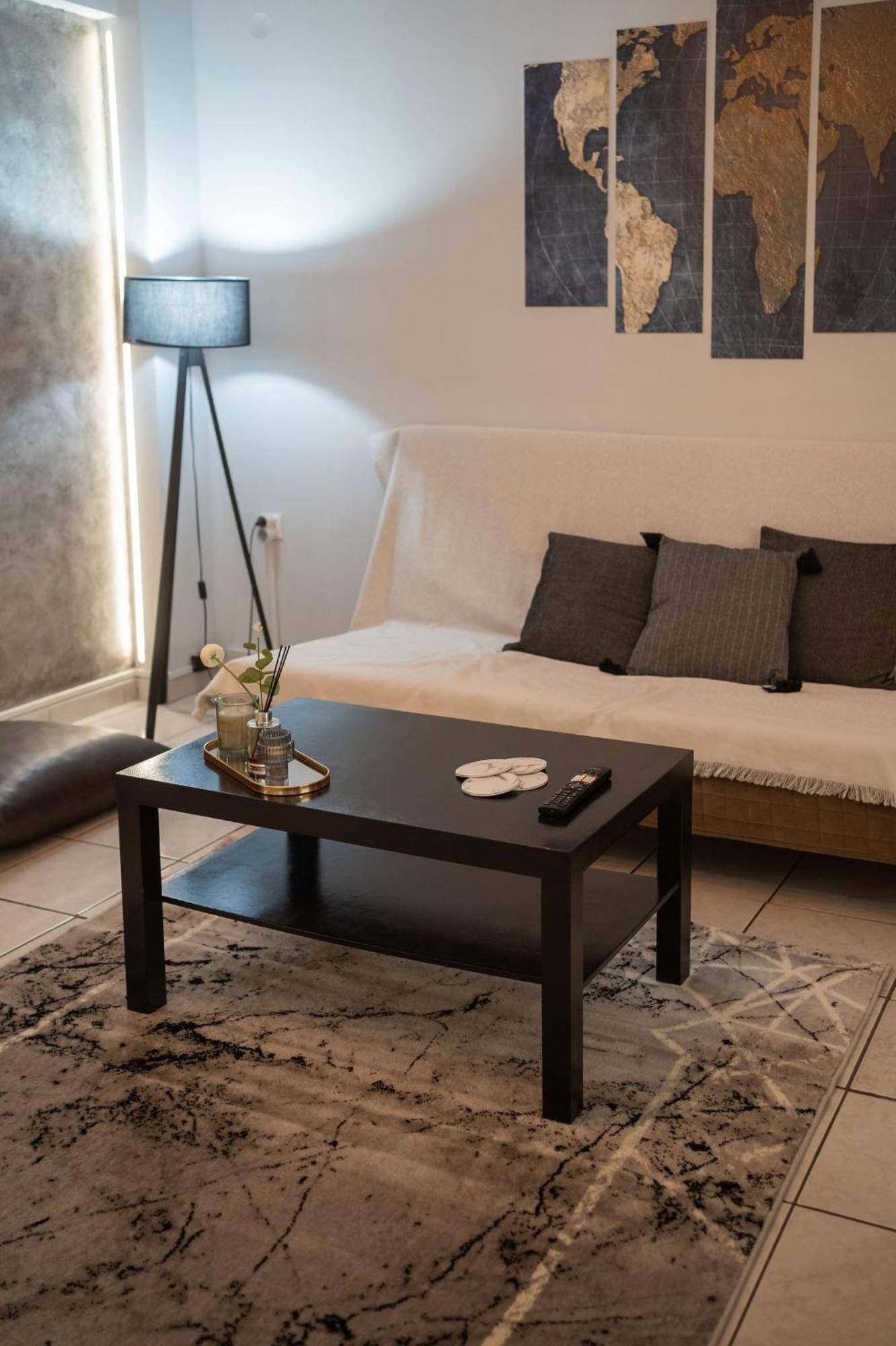 לריסה Unique Central Apartment מראה חיצוני תמונה